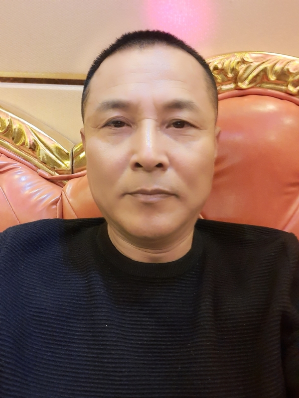 平常的第一张照片--沈阳蓝颜知己交友网